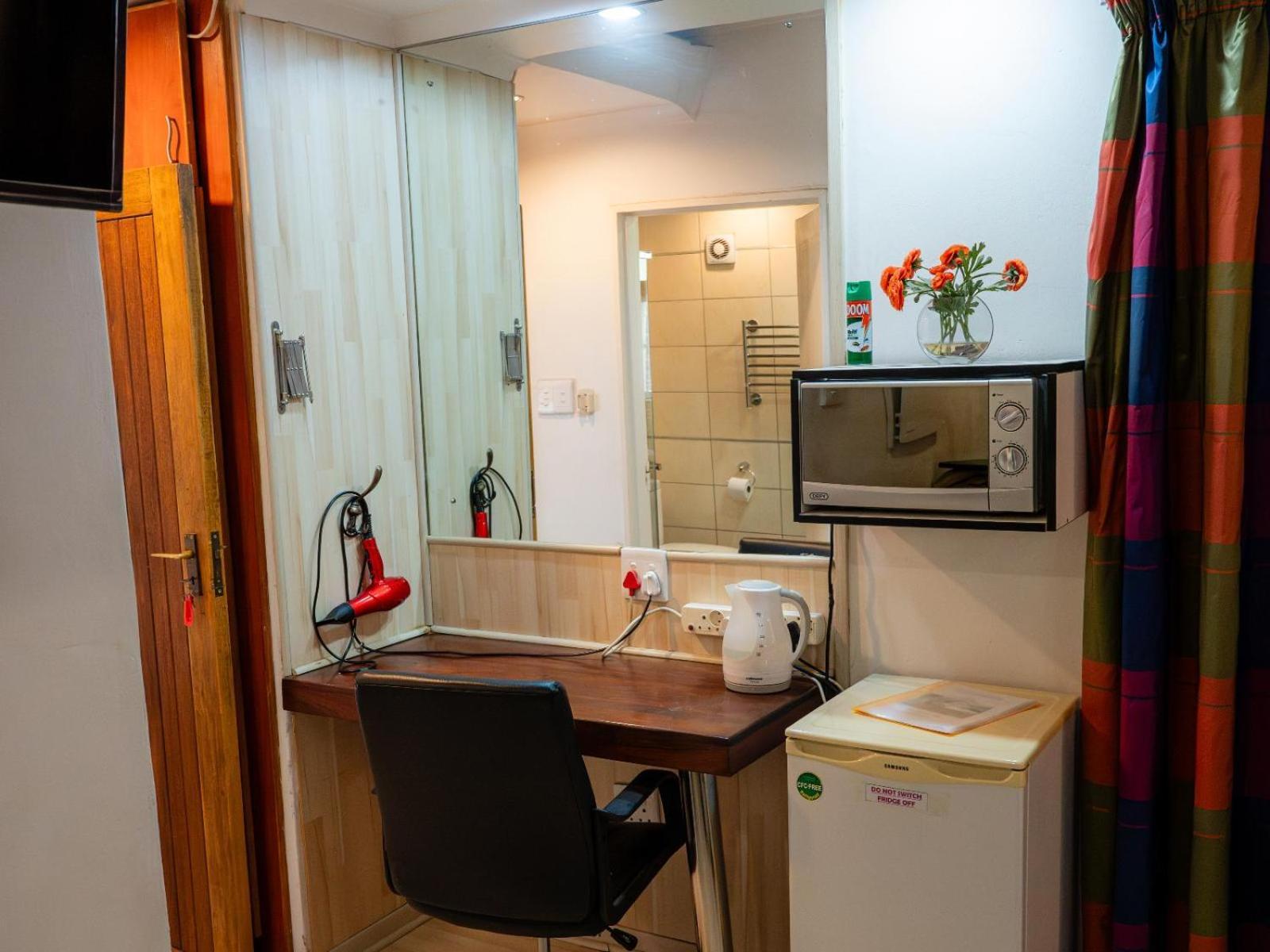 Sleepers Villa Guesthouse Polokwane Zimmer foto